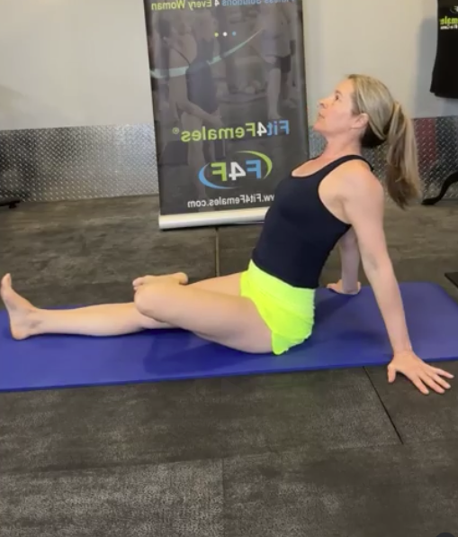 hip-pain-stretch-figure-4